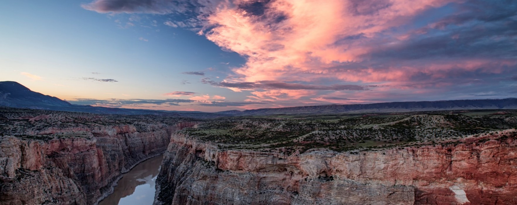 Big Horn Canyon Sheridan Wyoming Travel Guide